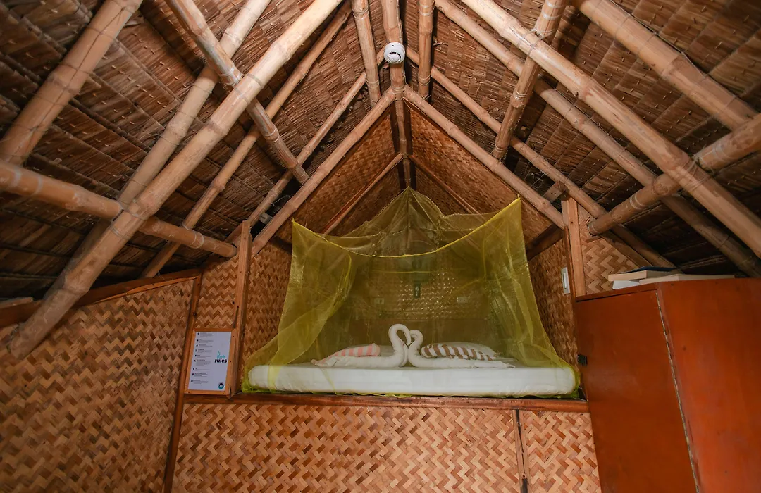 Mad Monkey Hostel Nacpan Beach-1